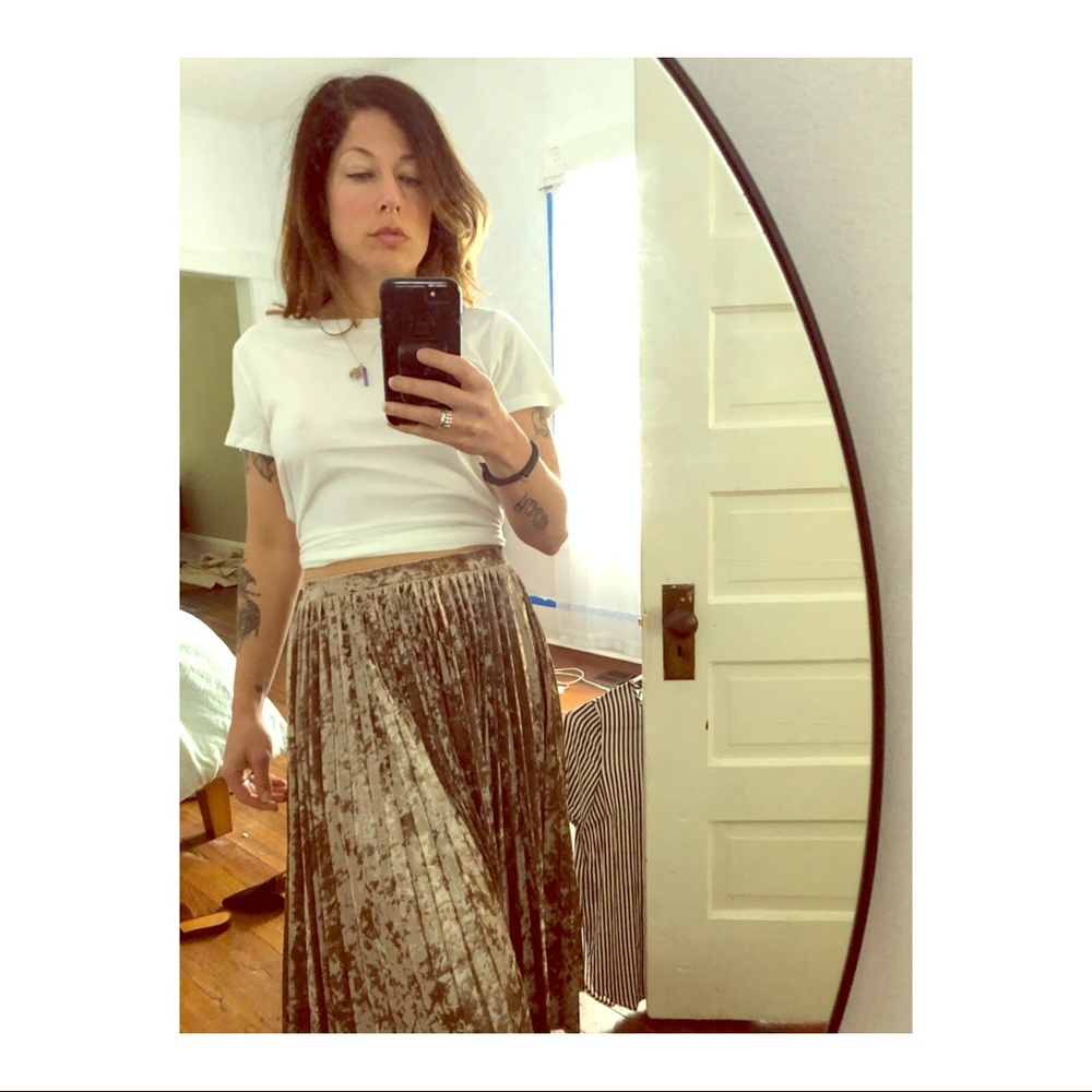 Gold pleated, velour skirt